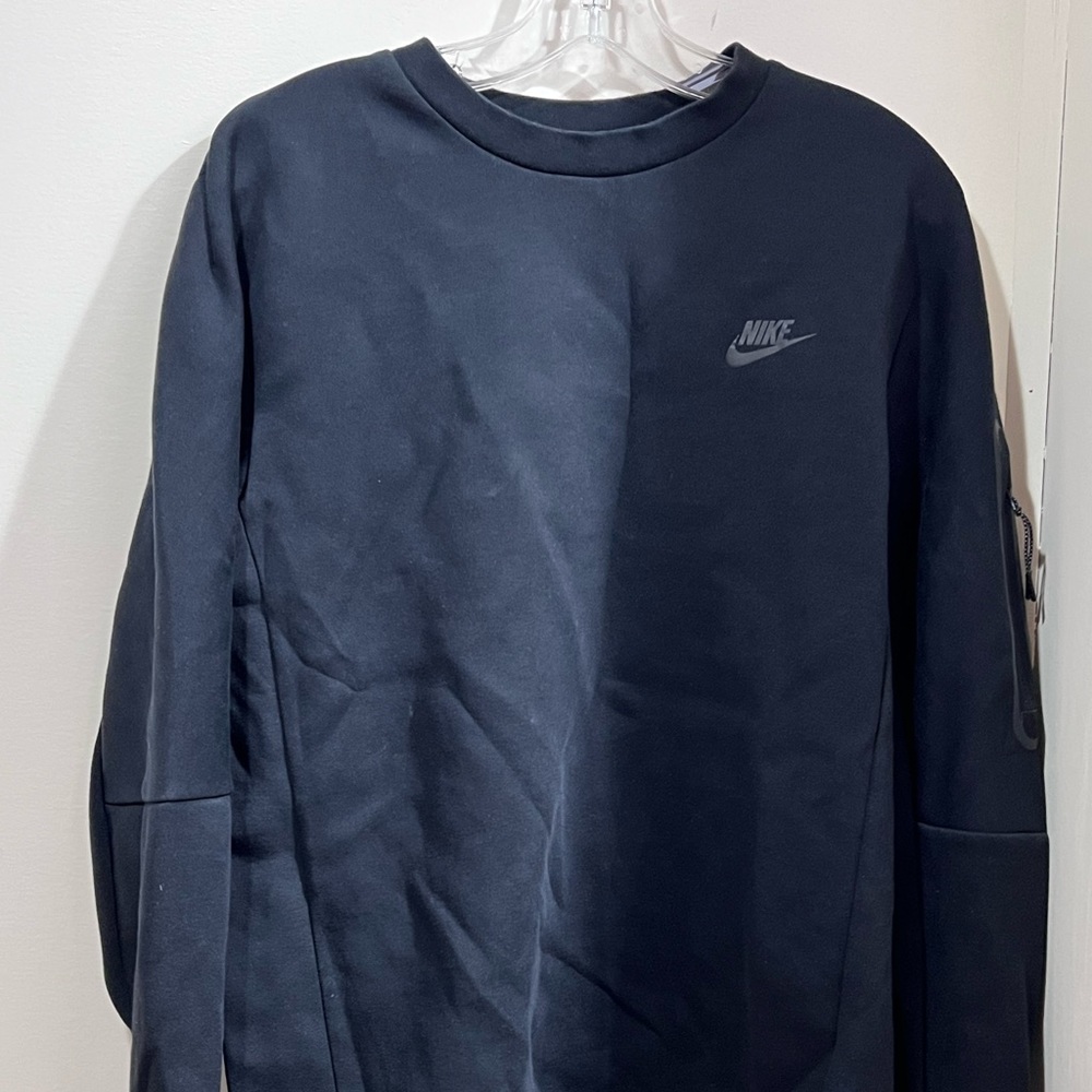 Nike Sweater